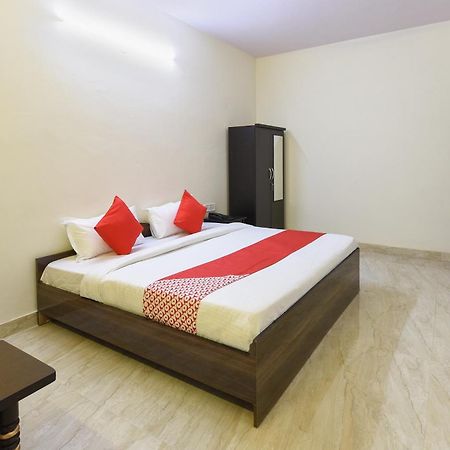 Hotel O Club Residency นิวเดลี ภายนอก รูปภาพ