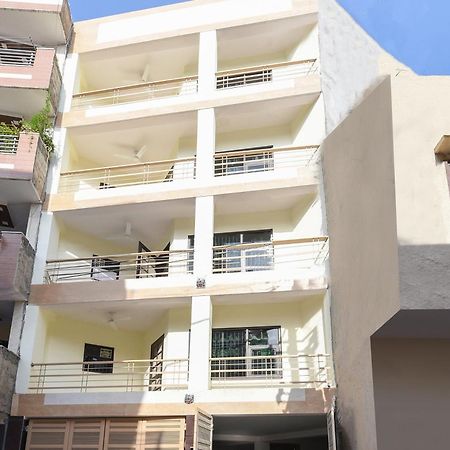 Hotel O Club Residency นิวเดลี ภายนอก รูปภาพ