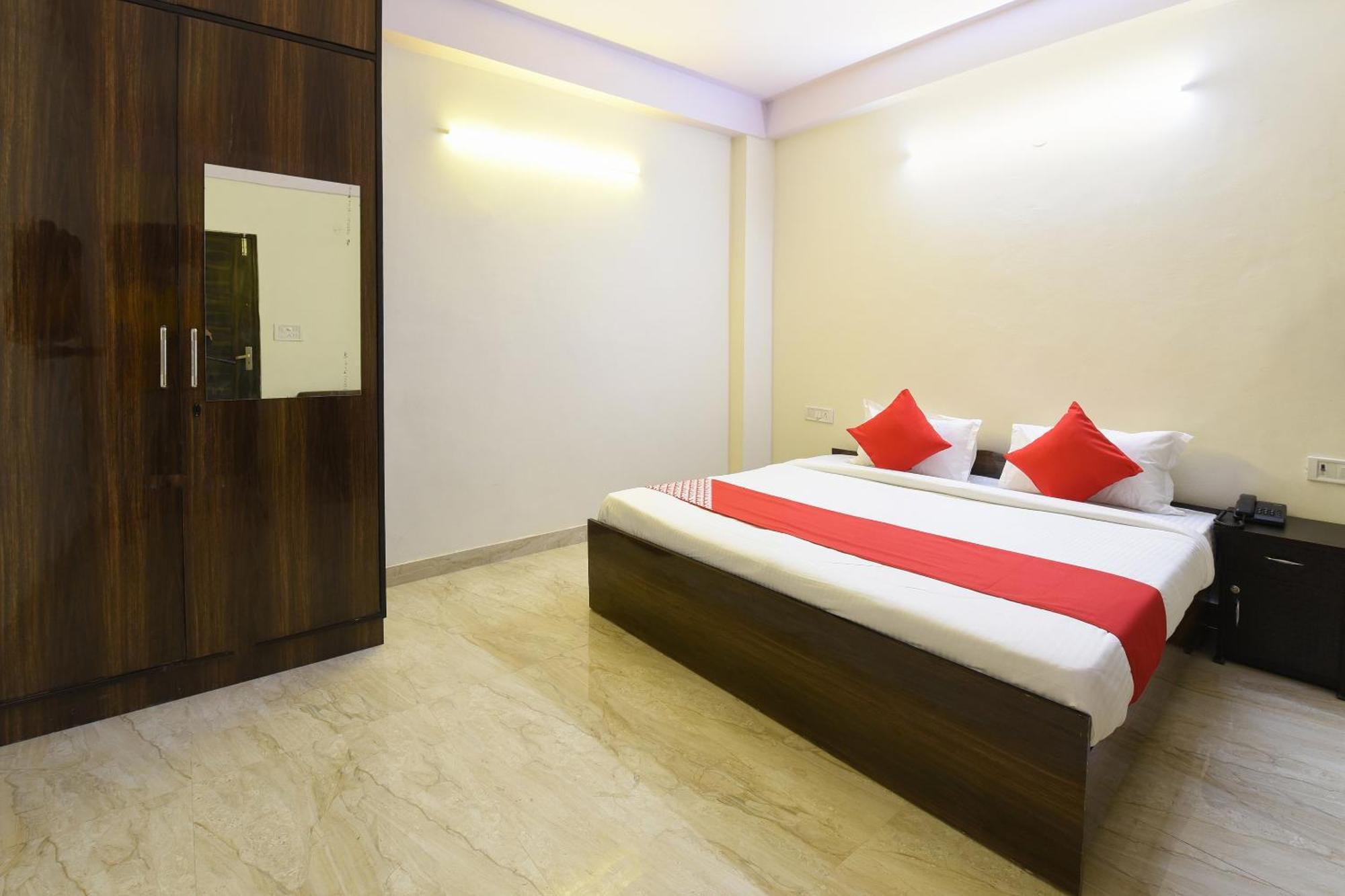 Hotel O Club Residency นิวเดลี ภายนอก รูปภาพ