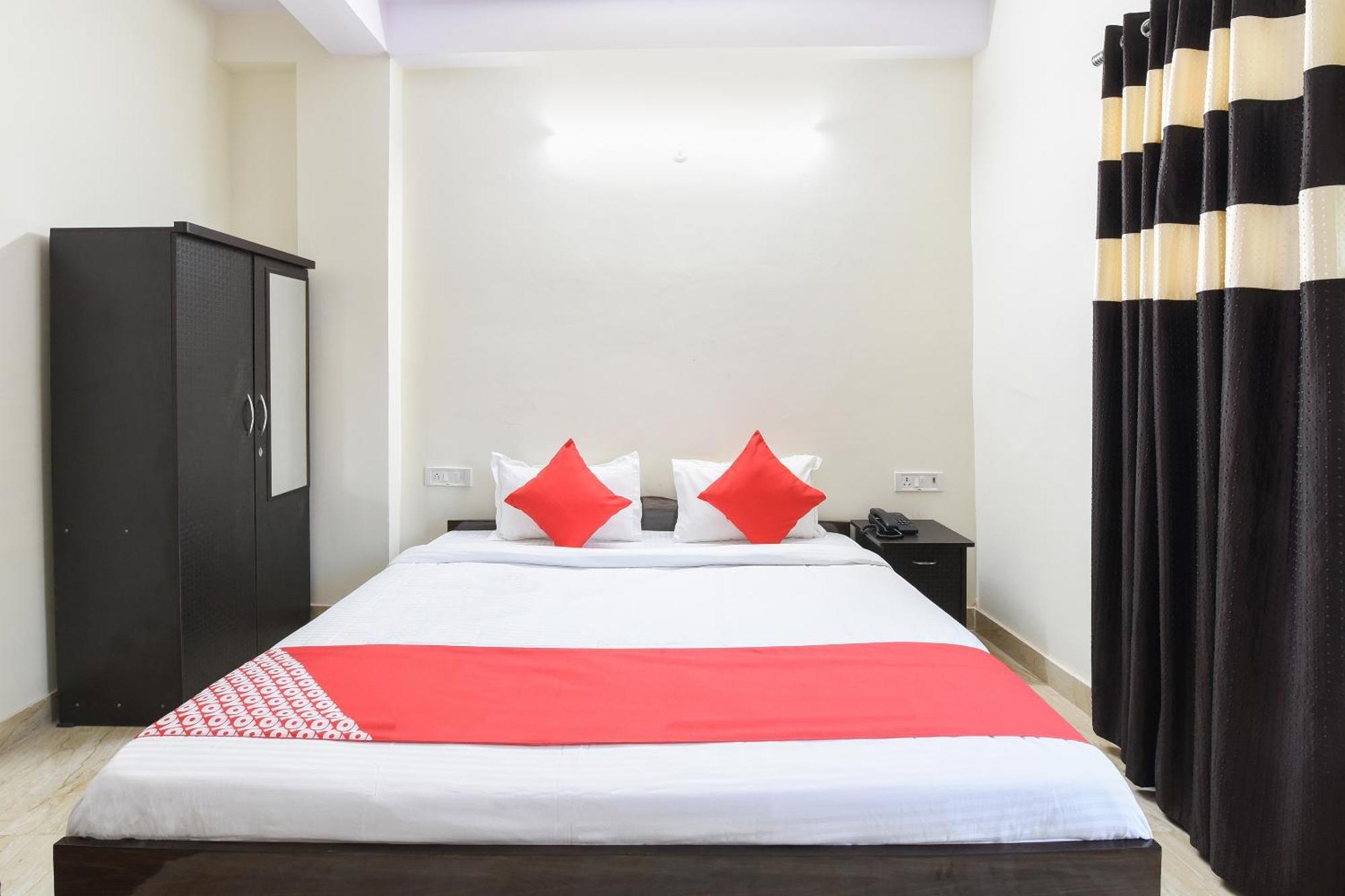 Hotel O Club Residency นิวเดลี ภายนอก รูปภาพ
