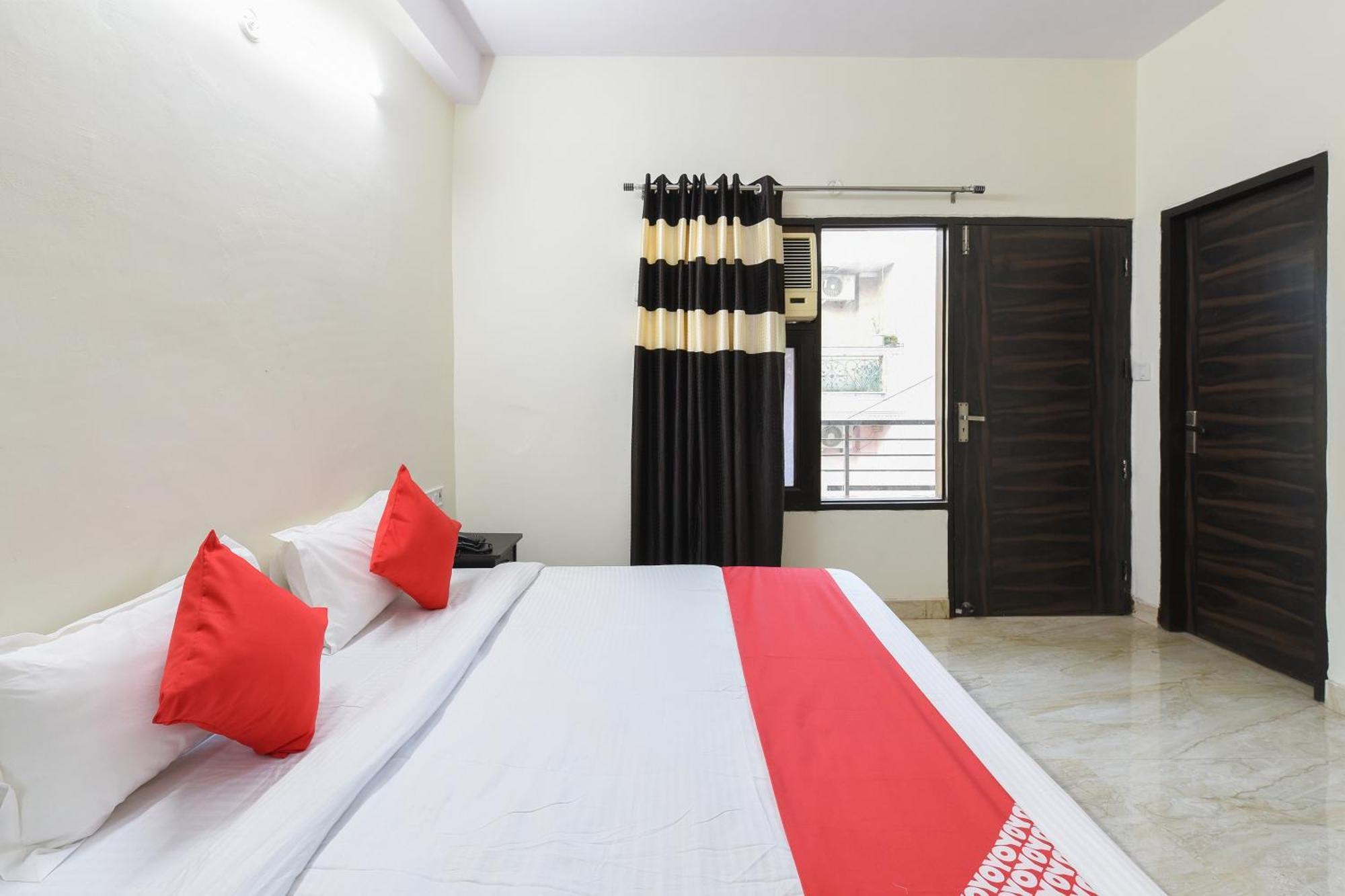 Hotel O Club Residency นิวเดลี ภายนอก รูปภาพ