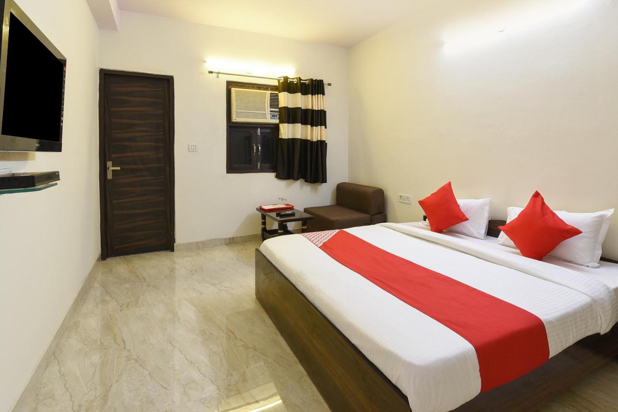 Hotel O Club Residency นิวเดลี ภายนอก รูปภาพ