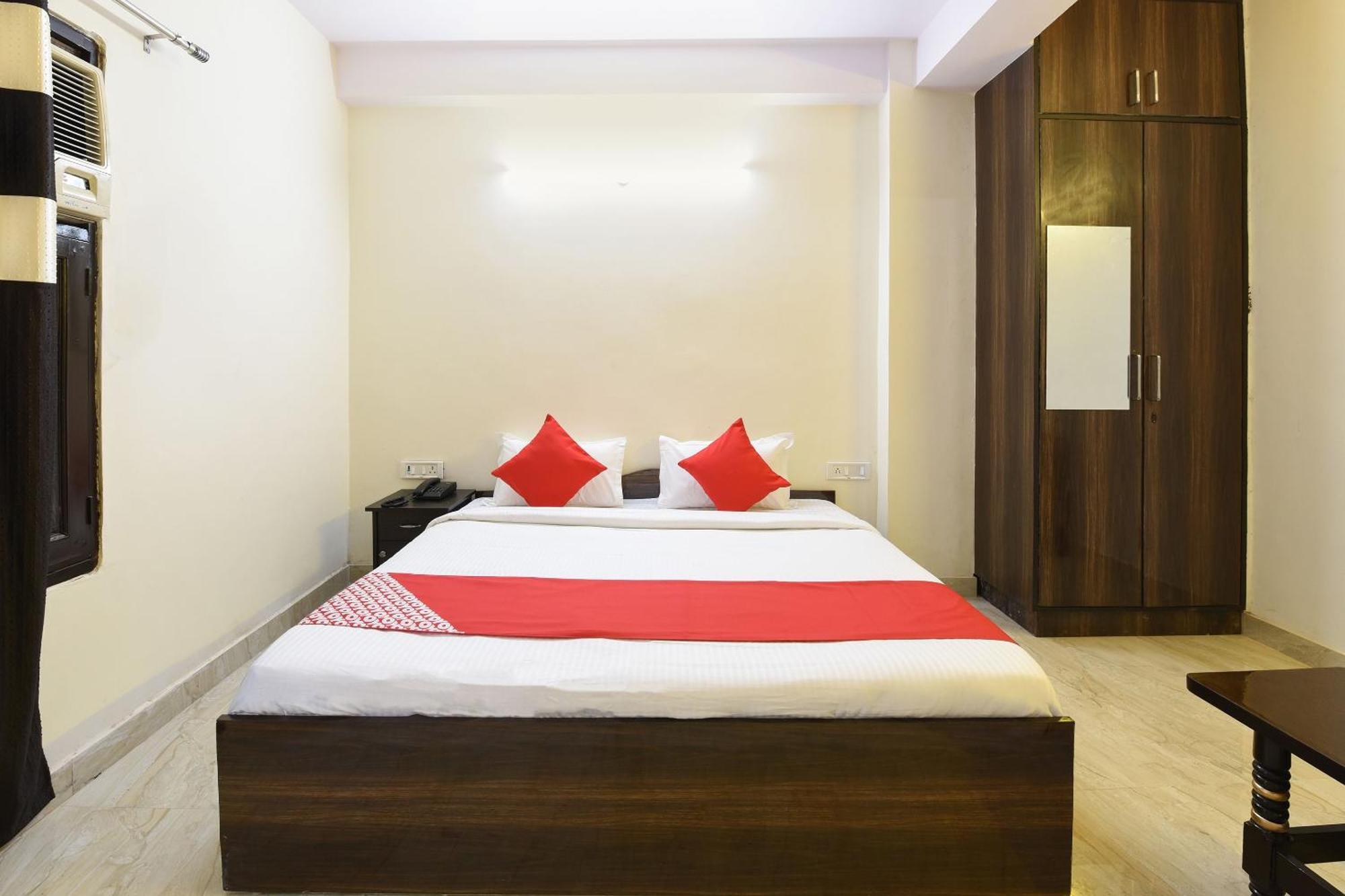 Hotel O Club Residency นิวเดลี ภายนอก รูปภาพ