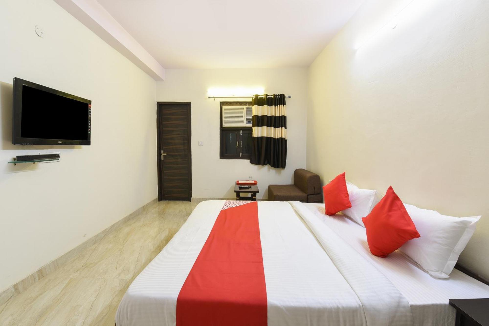 Hotel O Club Residency นิวเดลี ภายนอก รูปภาพ